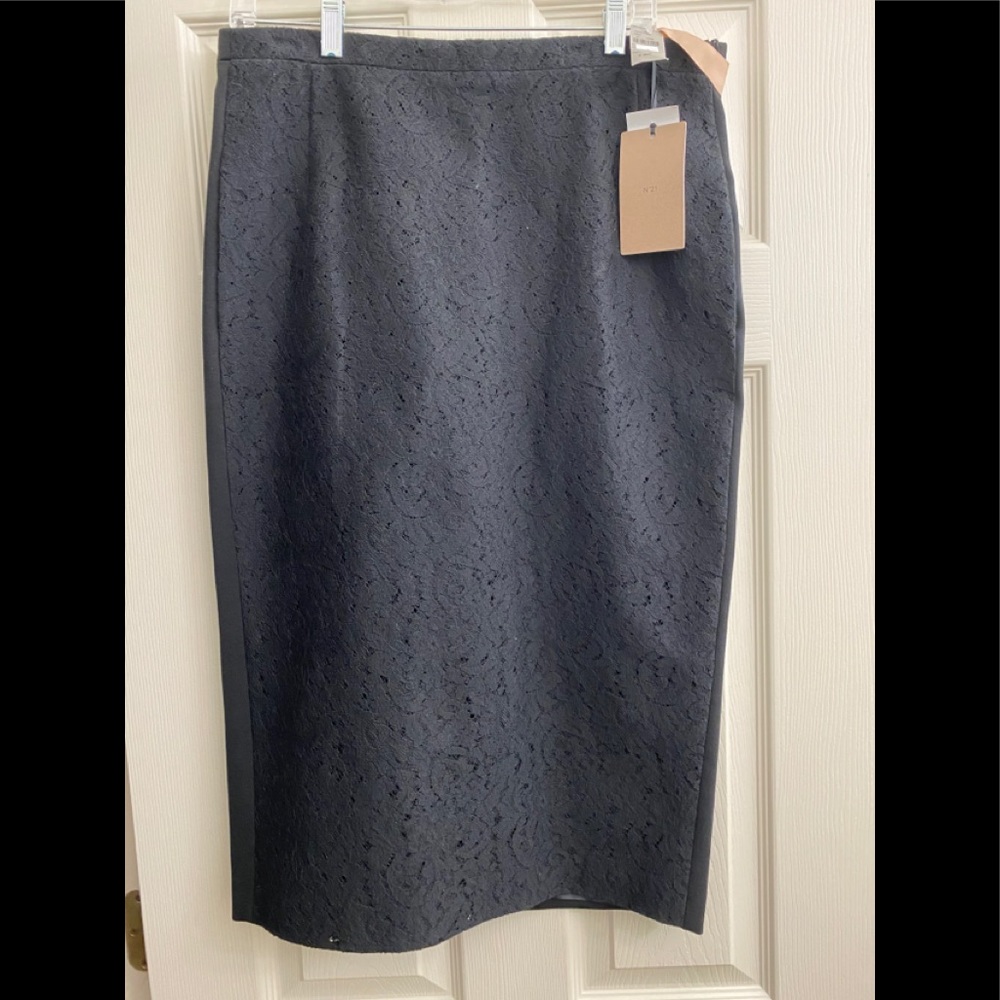 European designer no.21 black front lace skirt